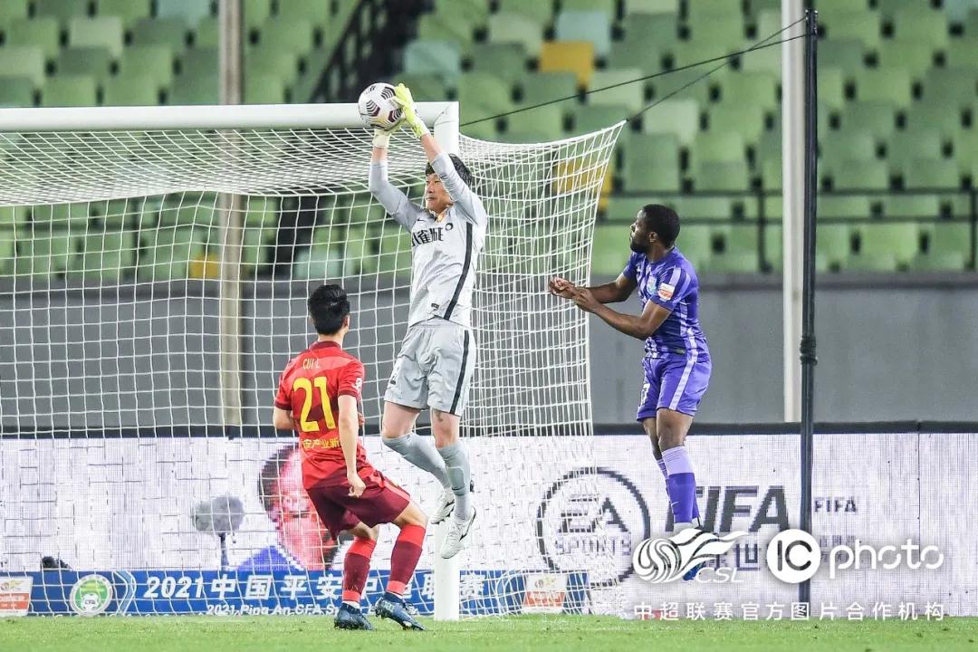 الانتقالات الشتوية 2023 في الدوري السعوديتحليل مفصل لأبرز الصفقات