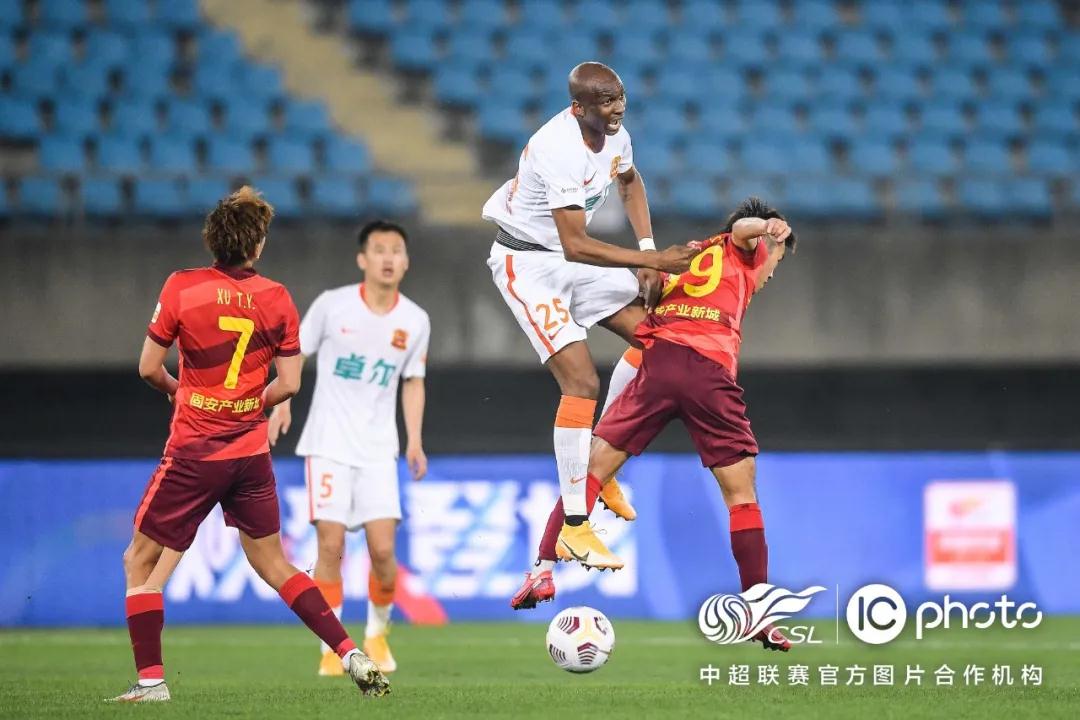 مباراةاليومالمغربضدالبرازيلمواجهةناريةبينالأسودوالأصفر