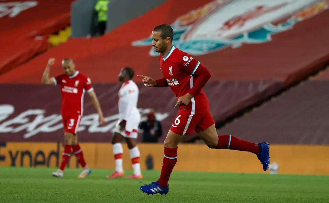 أحمدالفواخريالاحتمالالذييضيءدروبالنجاح