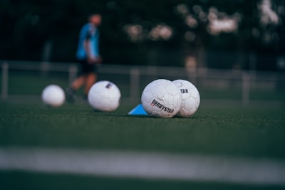 موعد قرعة دوري أبطال أوروبا دور الـ16 لعام 2025